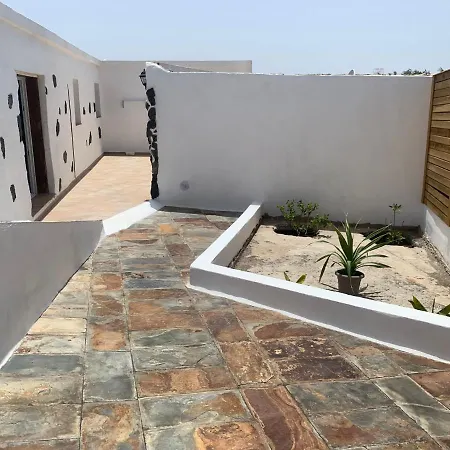 Apartment In Famara Beach Teguise  Exterior photo